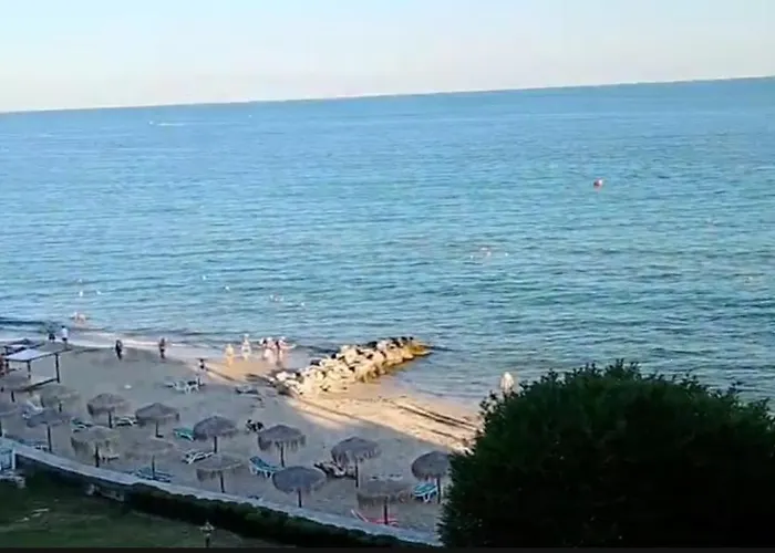 Etara - 1 Rey&mar Saint